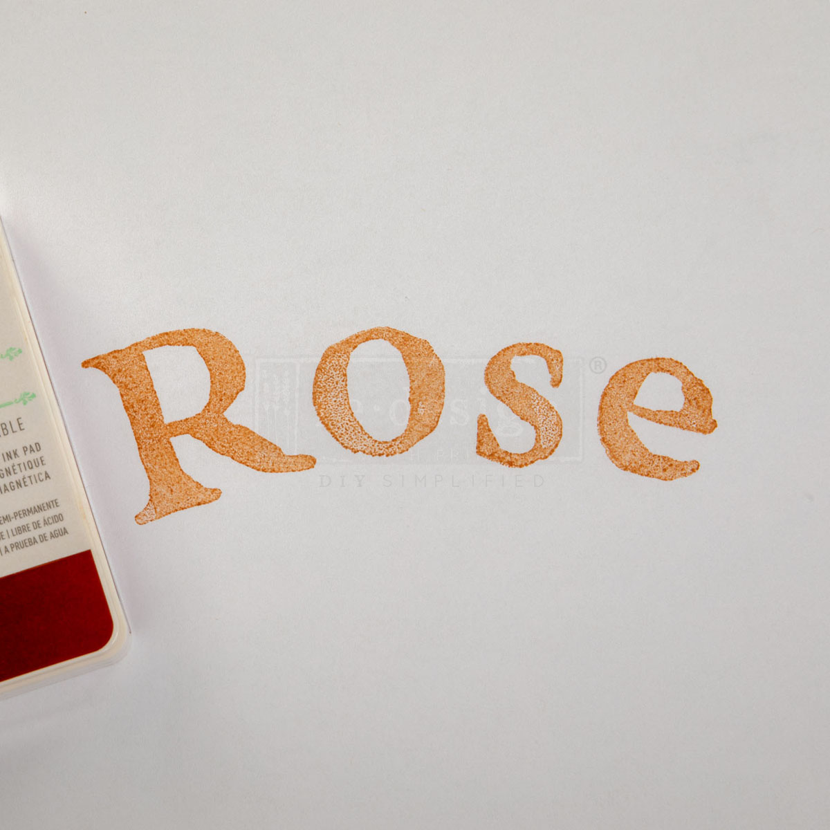 CLEARLY-ALIGNED DÉCOR STAMPS – Alpha – 12×12 clear cling