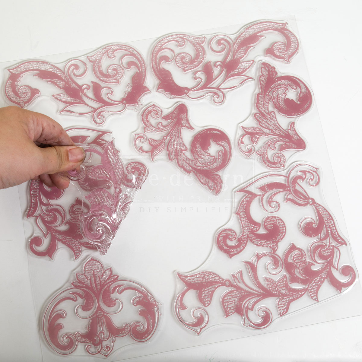 CLEARLY-ALIGNED DÉCOR STAMPS – Elegant Scrolls – 12×12 clear cling
