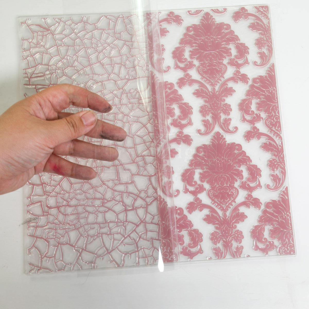 CLEARLY-ALIGNED DÉCOR STAMPS – Imperial Crackle – 12×12 clear cling