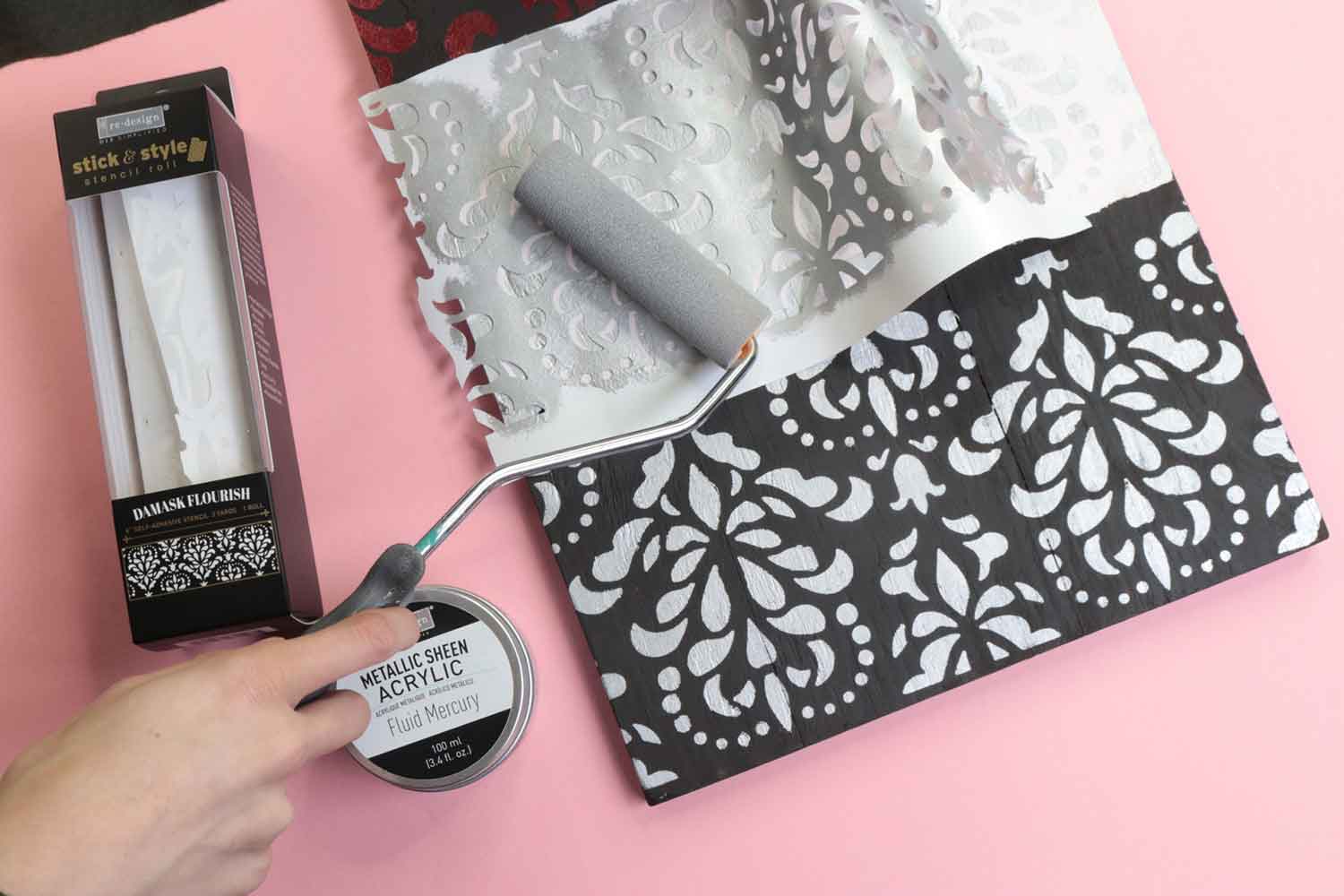Stick & Style – Damask Flourish – 1 roll, 7″ x 3yds (6″ design)