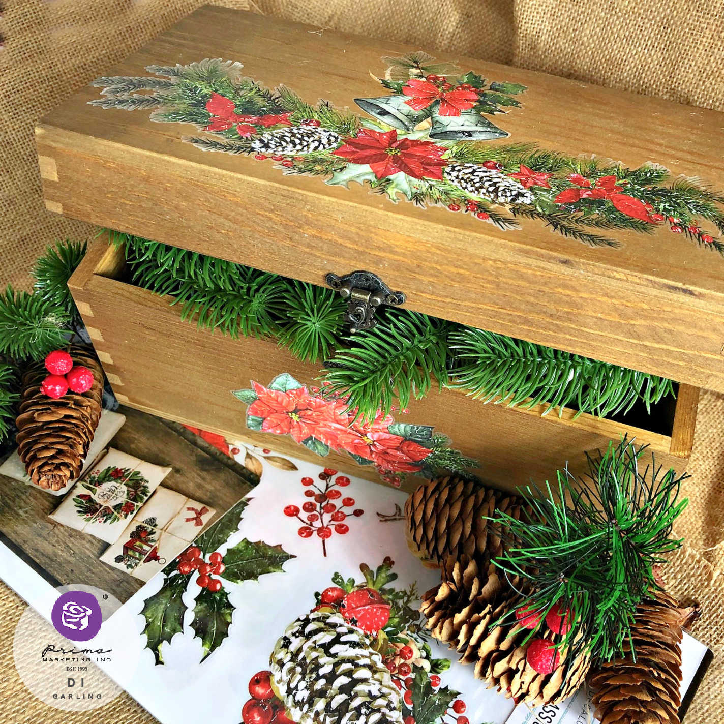 Small Transfers – Classic Christmas – 3 sheets, 6″x12″