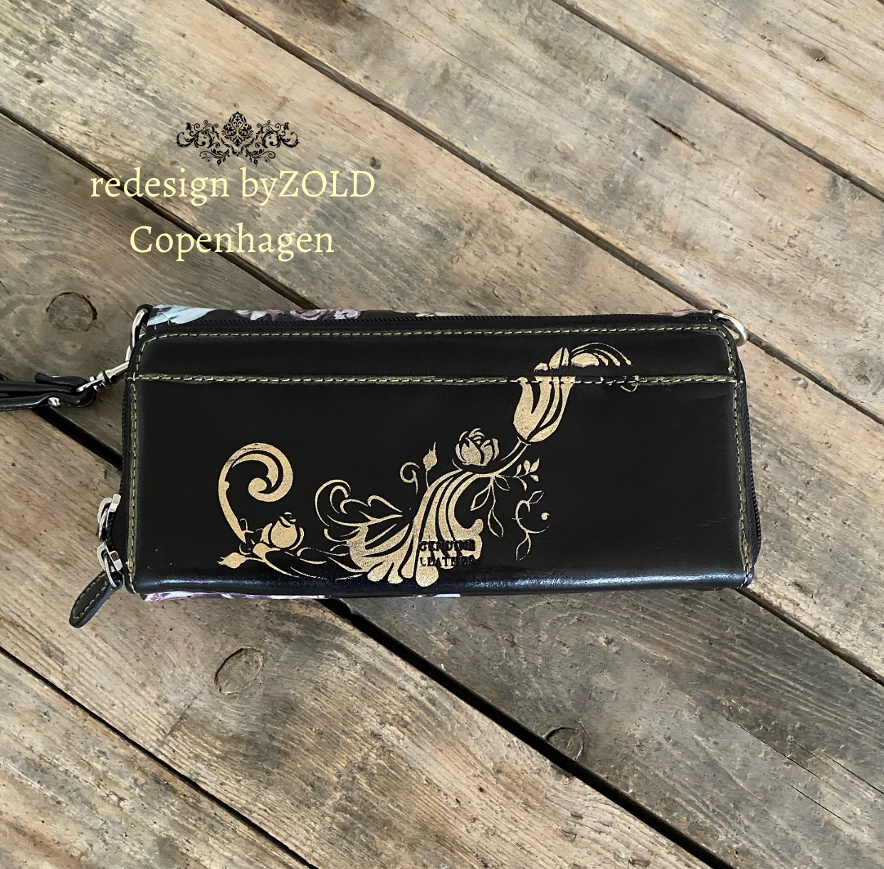 BLACK WALLET 8″ x 1.5″ x 4″
