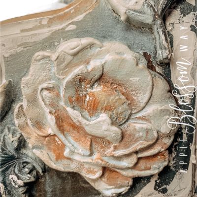 Redesign Décor Moulds® 5″x8″ – In The Garden Copyright #VA0002331225