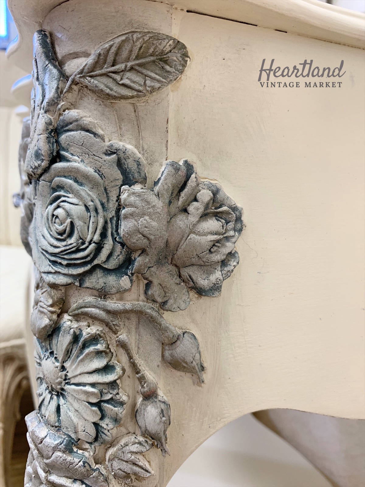 Redesign Décor Moulds® 5″x8″ – In The Garden Copyright #VA0002331225