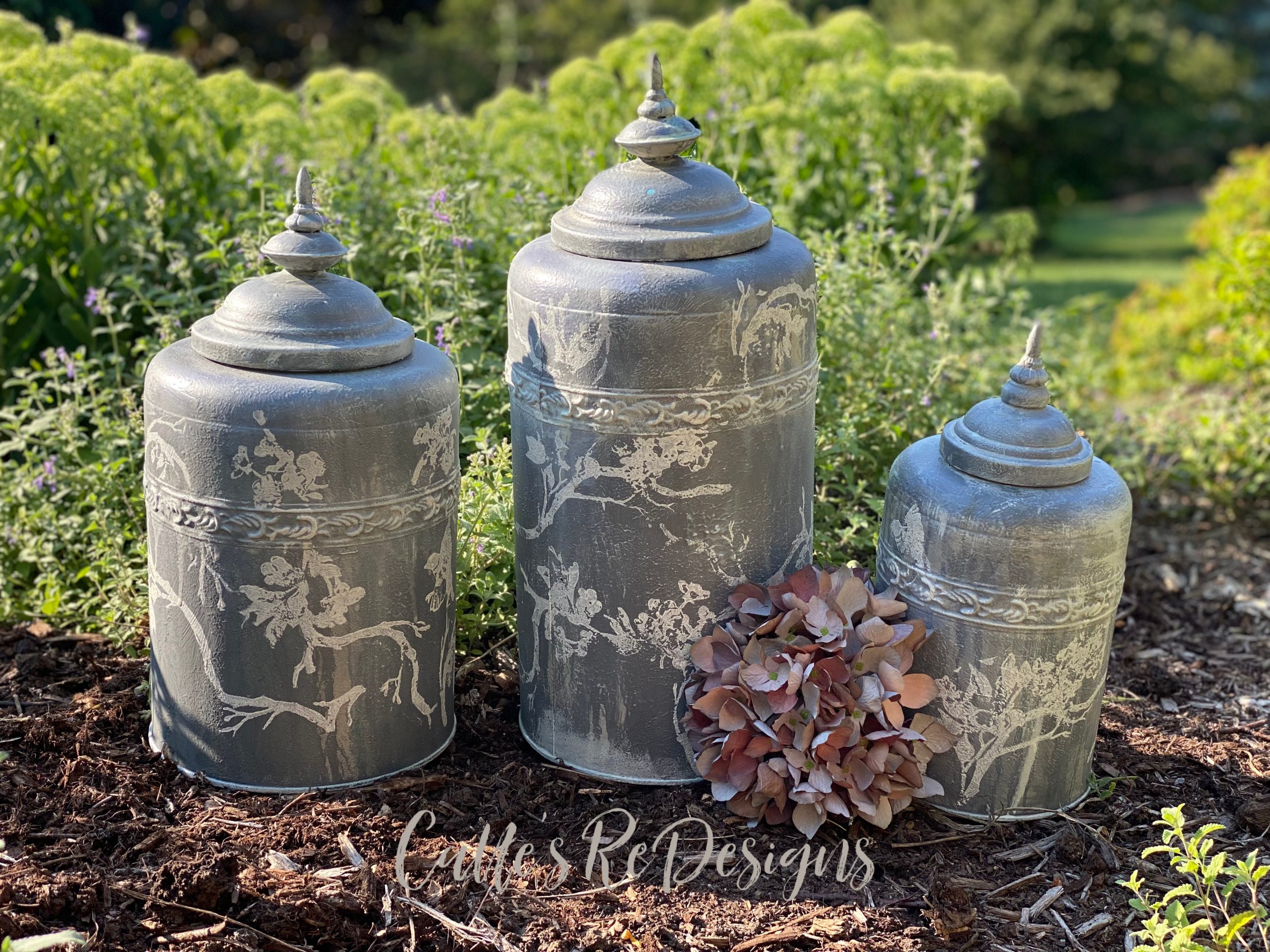 Redesign Decor Stamp – Forest Aviary – 12″x12″ (9 pcs)