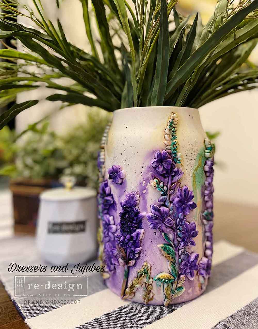 Ceramic Bisque Vase 8″x5″ – 8″ height x 5″ diameter
