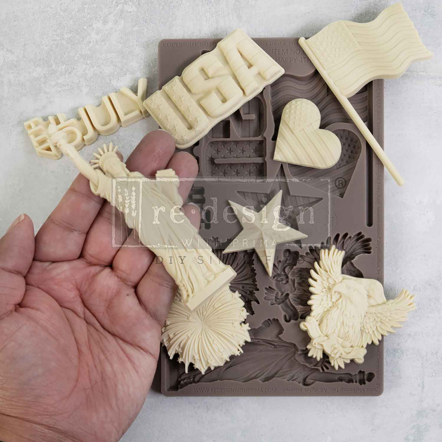 Decor Moulds® – Happy 4th – 1 pc, 5″x8″x8mm