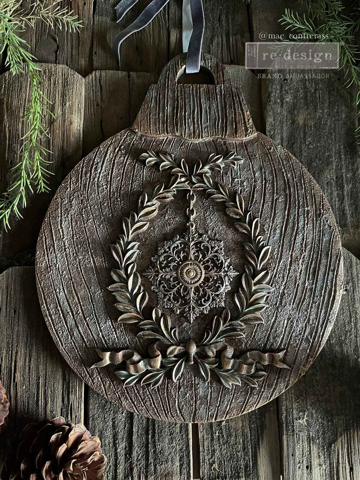 Decor Poly® – Delicate Motif – 10″x7.9″x0.26″ / 25.4cmx20.1cmx0.66cm Copyright #VA2412718