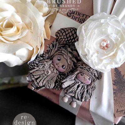 Decor Moulds® – Pinecone Dolls – 1 pc, 5″x8″x8mm Copyright #VA0002439664