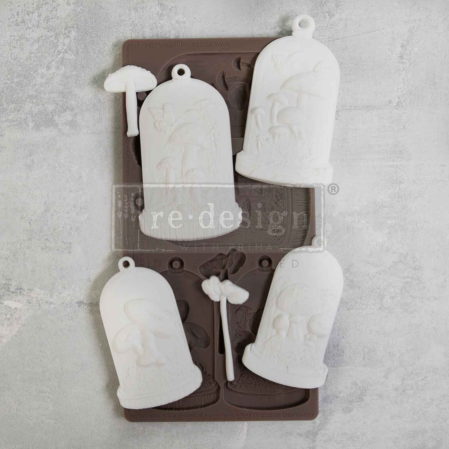 Decor Moulds® – Enchanted Shroom – 1 pc, 5″x10″x8mm Copyright #VA0002439658