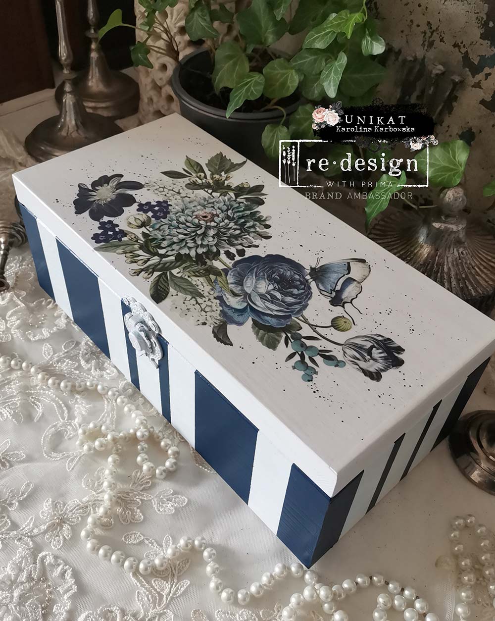 Small Transfers – Indigo Petals – 3 sheets, 6″x12″