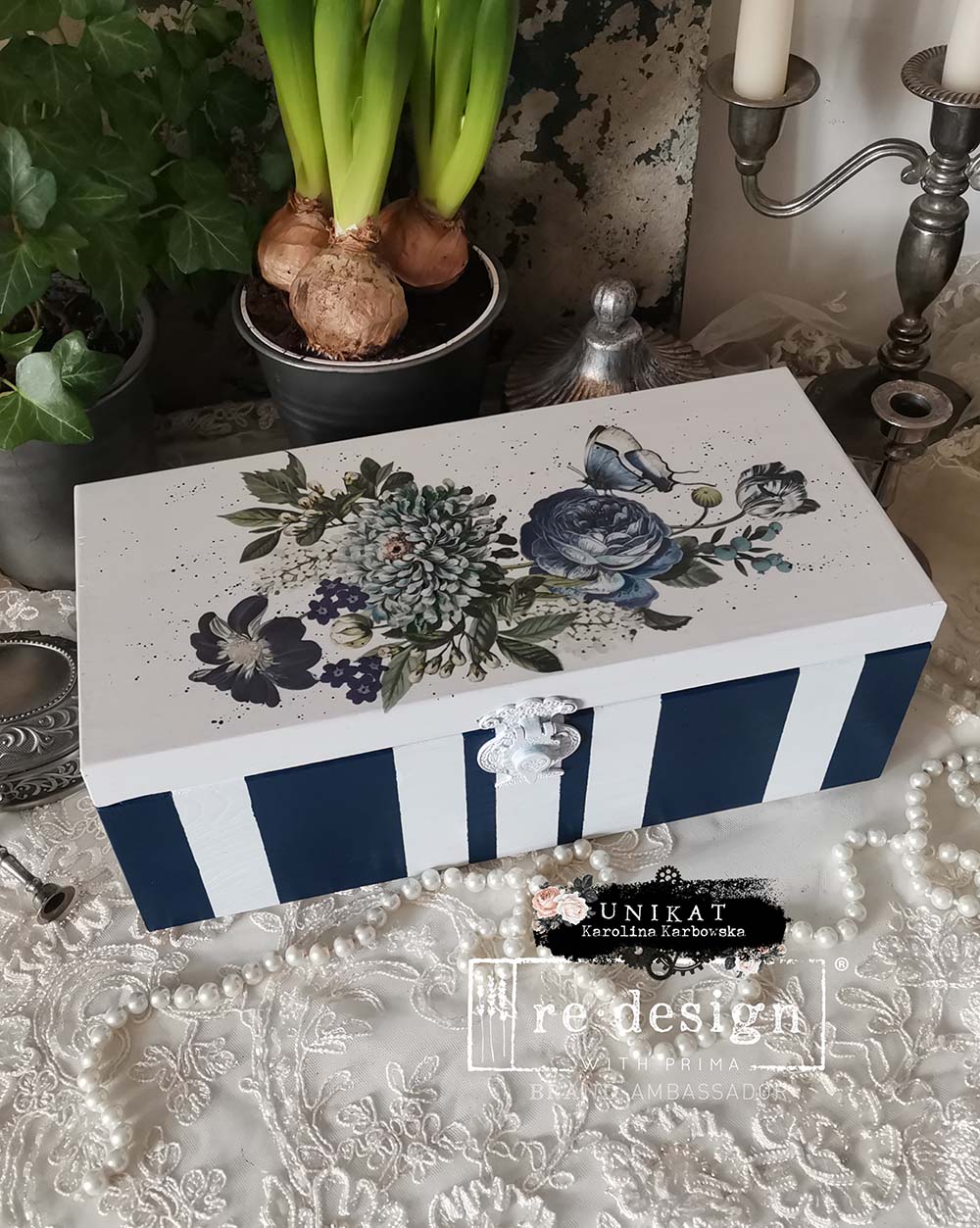 Small Transfers – Indigo Petals – 3 sheets, 6″x12″