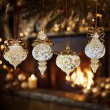 regal-radiance-ornaments