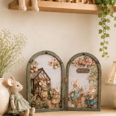 Homegrown Collection Decor Moulds® – Tiny Gardeners – 1 pc, 5″x8″x8mm